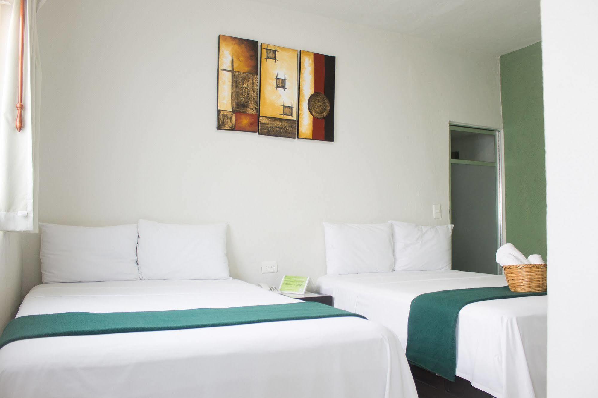 Rosvel Hotel Palenque Bagian luar foto